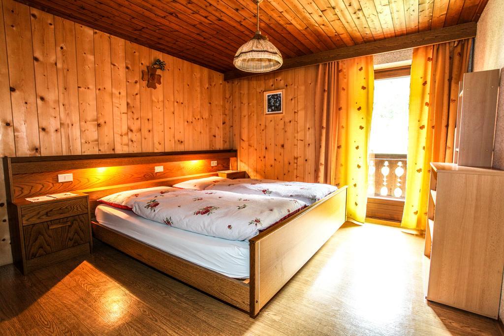 Casa Serac' Ла-Валле Экстерьер фото